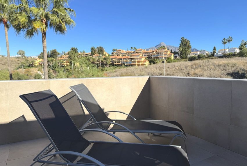 R5217685-Apartment-For-Sale-Nueva-Andalucia-Penthouse-2-Beds-110-Built-8