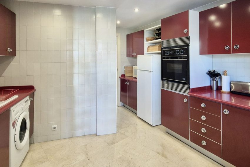 R5218408-Apartment-For-Sale-Marbella-Middle-Floor-Apartment-3-Beds-151-Built-16