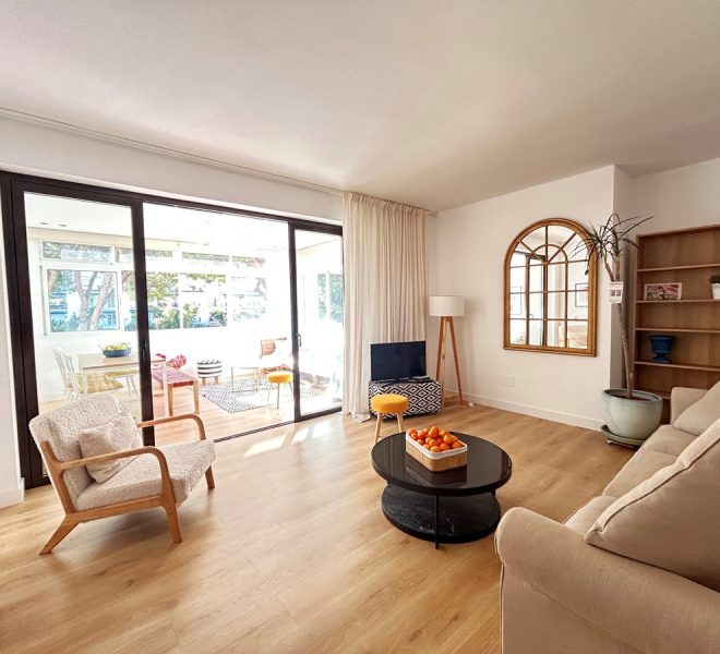 R5220367-Image 1-Middle Floor Apartment - 2 Beds - 108 Built