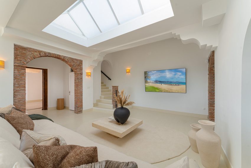 R5225707-House-For-Sale-El-Madronal-Detached-Villa-6-Beds-531-Built-12