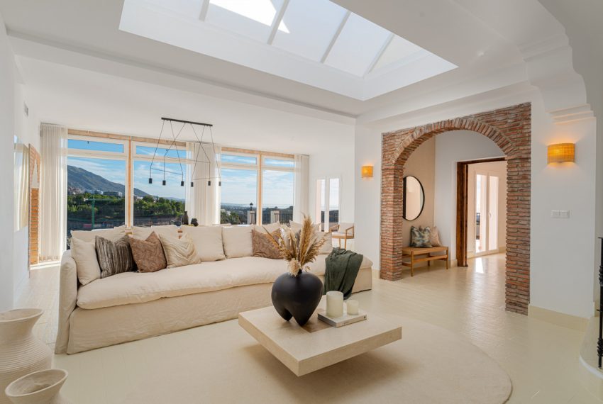 R5225707-House-For-Sale-El-Madronal-Detached-Villa-6-Beds-531-Built-3