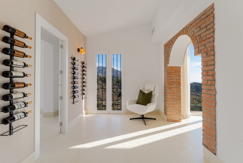 R5225707-House-For-Sale-El-Madronal-Detached-Villa-6-Beds-531-Built-6