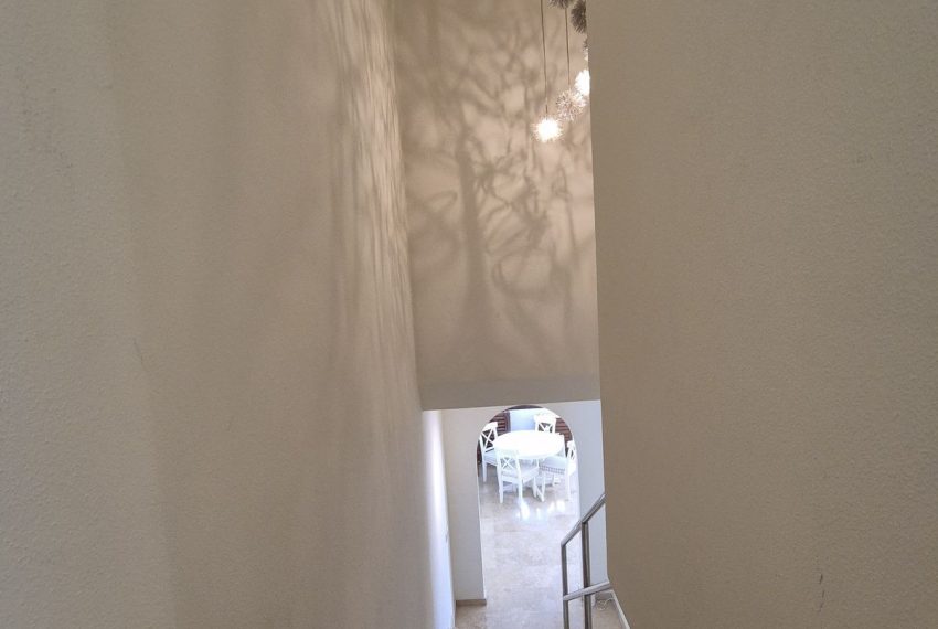 R5227660-Apartment-For-Sale-The-Golden-Mile-Duplex-3-Beds-117-Built-1