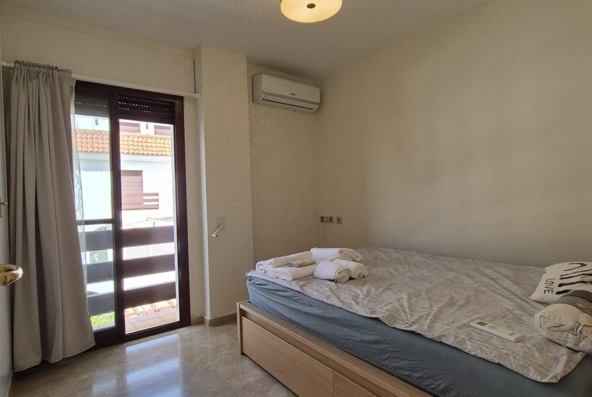 R5227660-Apartment-For-Sale-The-Golden-Mile-Duplex-3-Beds-117-Built-10