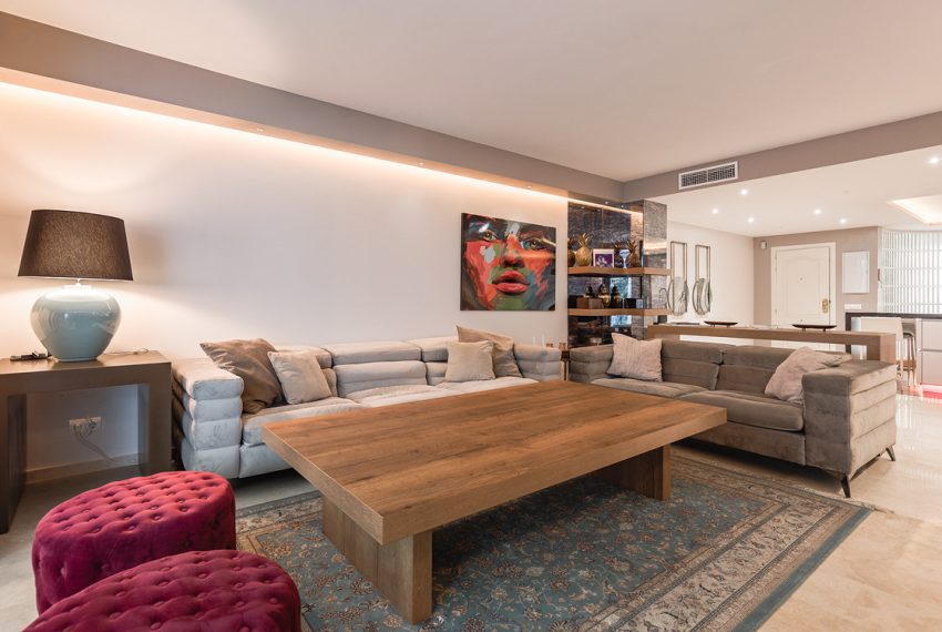 R5229124-Apartment-For-Sale-The-Golden-Mile-Middle-Floor-Apartment-2-Beds-186-Built-3