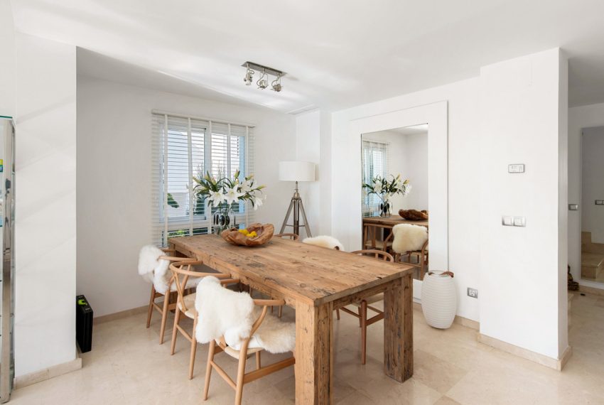 R5229328-Apartment-For-Sale-Nueva-Andalucia-Penthouse-2-Beds-149-Built-11