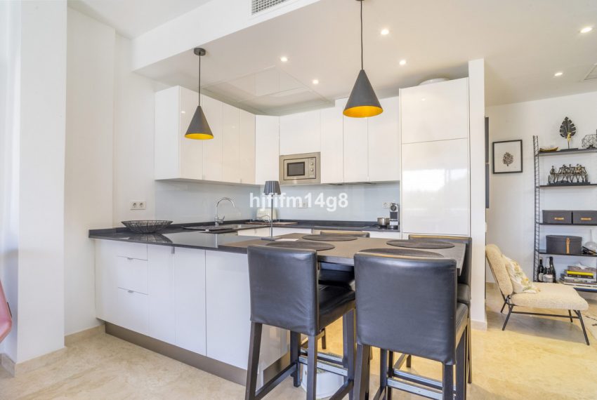 R5230531-Apartment-For-Sale-Puerto-Banus-Middle-Floor-Apartment-2-Beds-96-Built-6