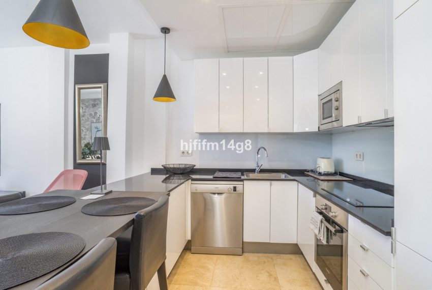 R5230531-Apartment-For-Sale-Puerto-Banus-Middle-Floor-Apartment-2-Beds-96-Built-7