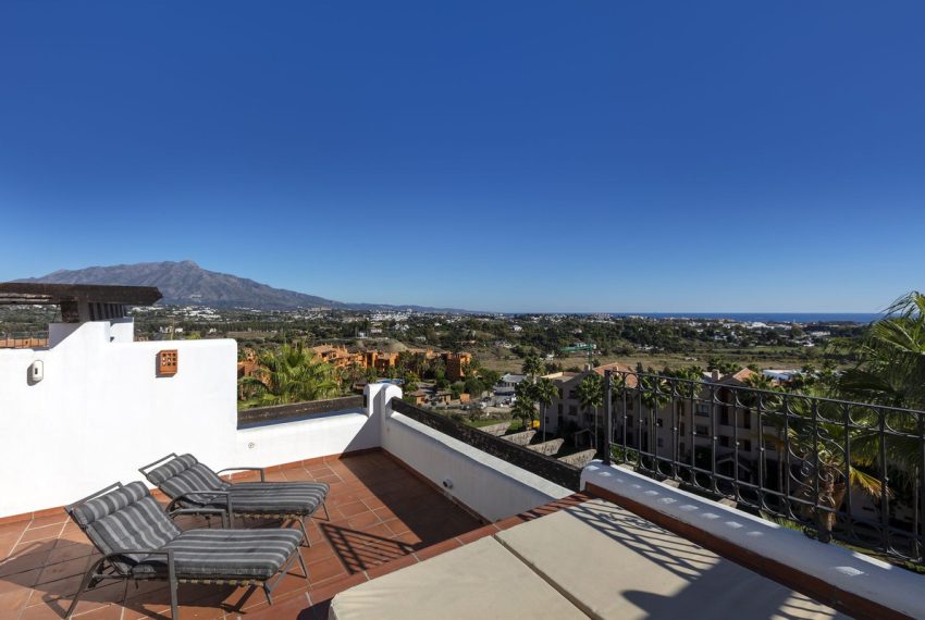 R5232301-Apartment-For-Sale-Benahavis-Penthouse-Duplex-3-Beds-148-Built