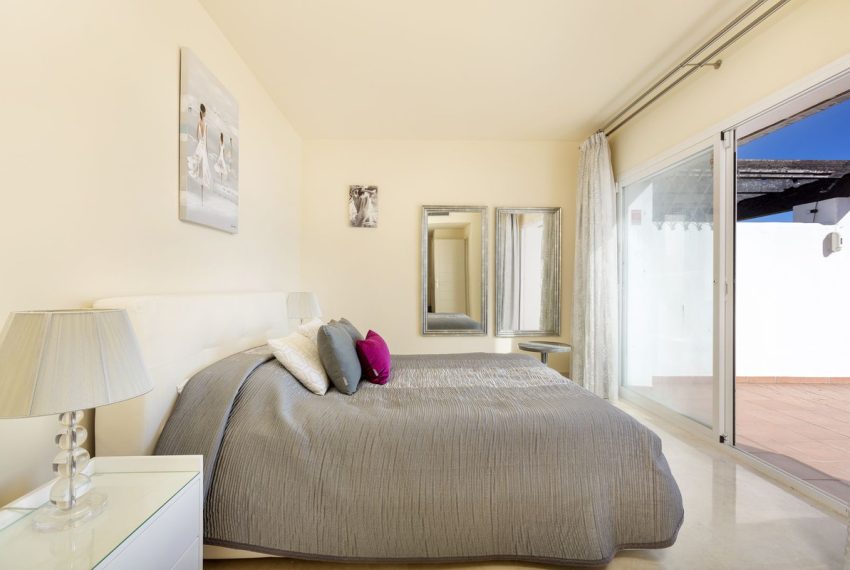 R5232301-Apartment-For-Sale-Benahavis-Penthouse-Duplex-3-Beds-148-Built-9