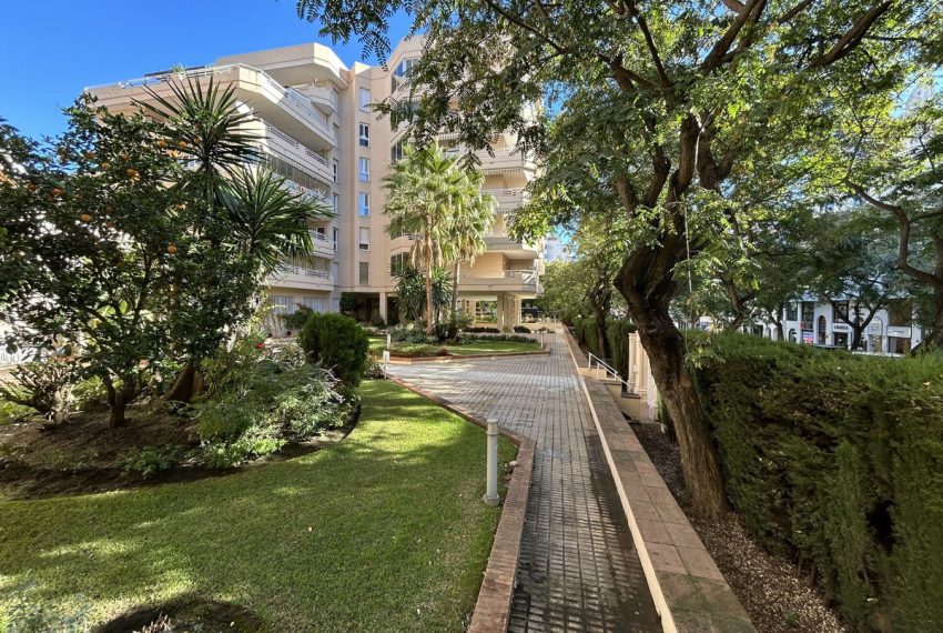 R5232337-Apartment-For-Sale-Marbella-Middle-Floor-Apartment-3-Beds-66-Built-17