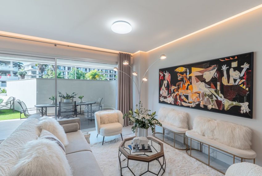 R5232433-Apartment-For-Sale-San-Pedro-de-Alcantara-Ground-Floor-Apartment-2-Beds-141-Built-1