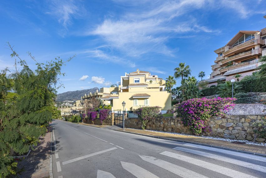 R5232496-Apartment-For-Sale-Nueva-Andalucia-Middle-Floor-Apartment-1-Beds-78-Built-19