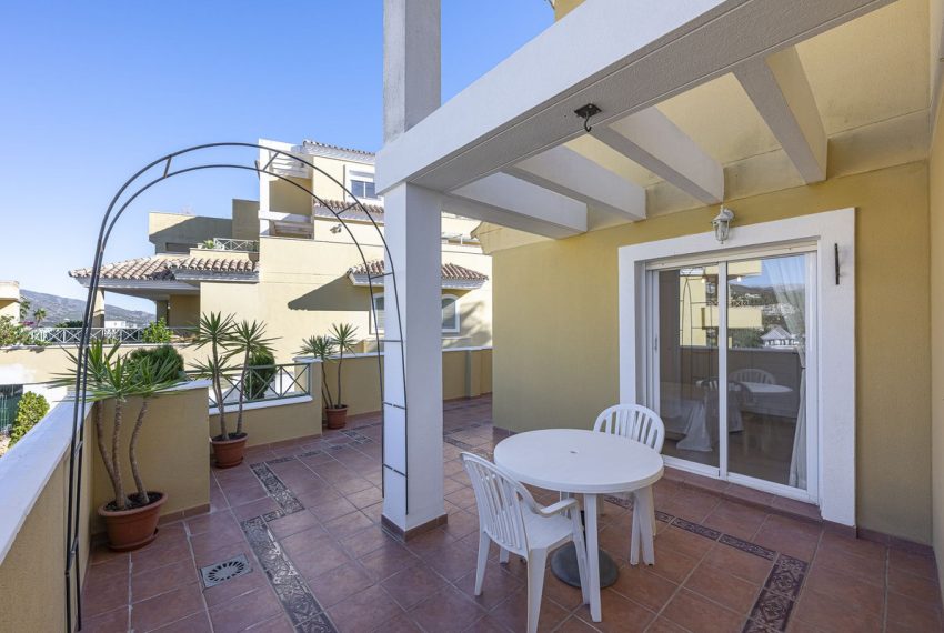 R5232496-Apartment-For-Sale-Nueva-Andalucia-Middle-Floor-Apartment-1-Beds-78-Built-2