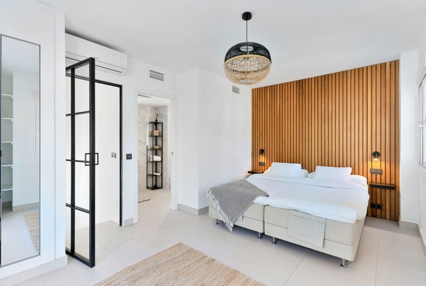 R5232568-Apartment-For-Sale-Nueva-Andalucia-Penthouse-Duplex-3-Beds-121-Built-16