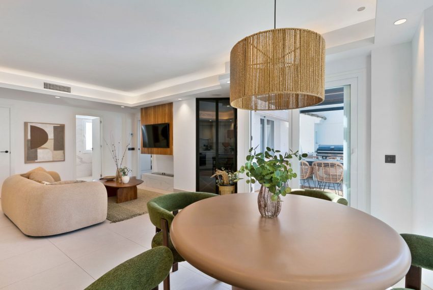 R5232568-Apartment-For-Sale-Nueva-Andalucia-Penthouse-Duplex-3-Beds-121-Built-4