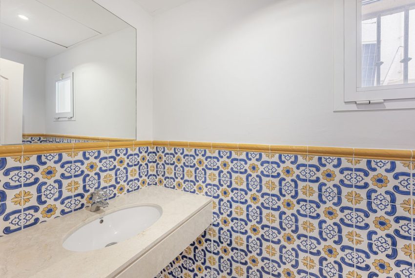 R5233384-House-For-Sale-Istan-Townhouse-3-Beds-175-Built-10
