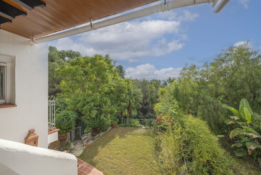R5233384-House-For-Sale-Istan-Townhouse-3-Beds-175-Built-14