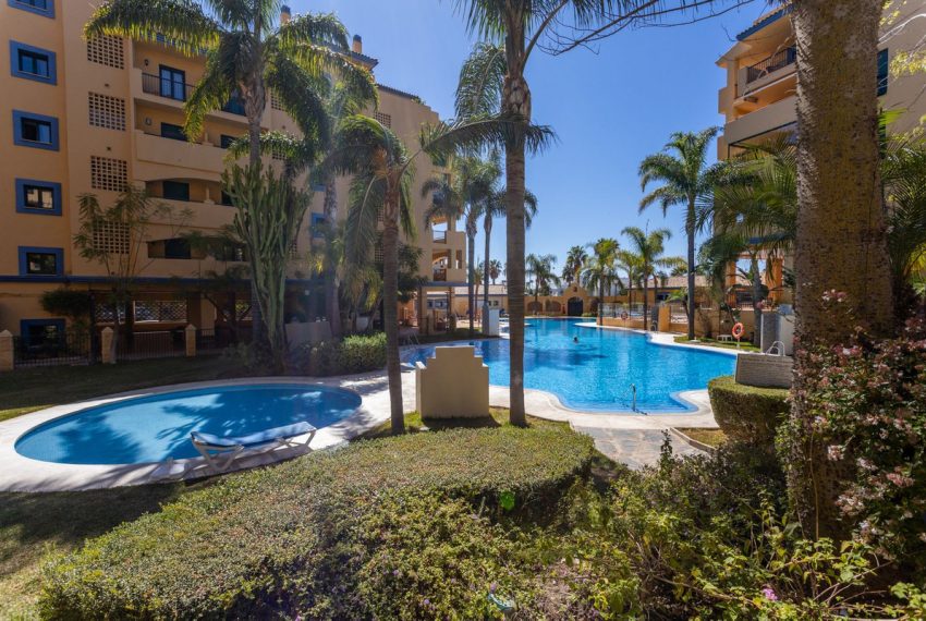 R5233588-Apartment-For-Sale-San-Pedro-de-Alcantara-Ground-Floor-Apartment-2-Beds-104-Built-15