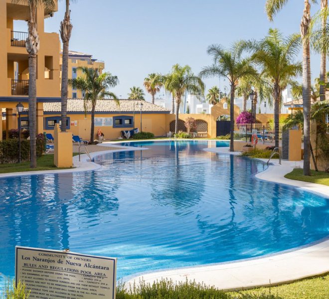 R5233588-Image 1-Ground Floor Apartment - 2 Beds - 104 Built