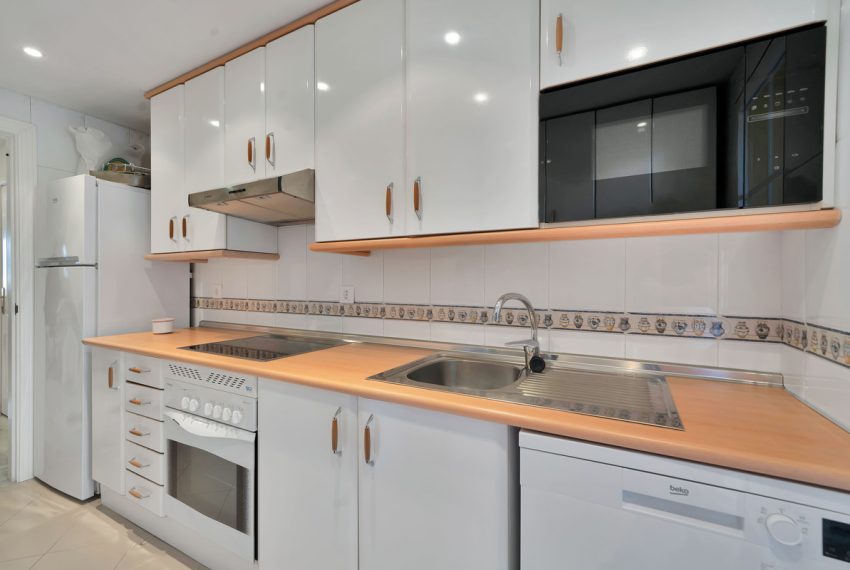 R5234125-Apartment-For-Sale-Nueva-Andalucia-Ground-Floor-Apartment-2-Beds-83-Built-12