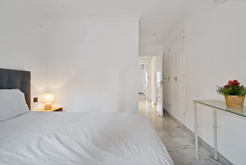 R5234125-Apartment-For-Sale-Nueva-Andalucia-Ground-Floor-Apartment-2-Beds-83-Built-15