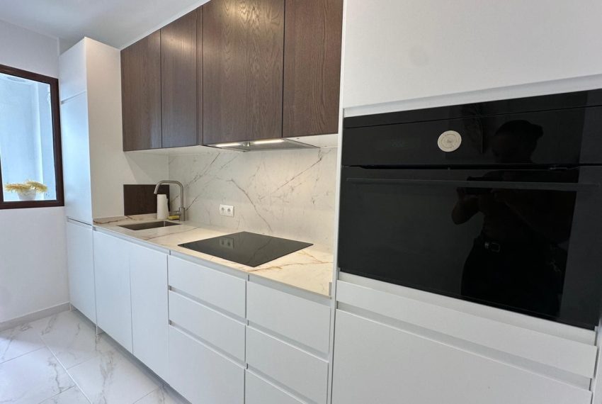 R5234650-Apartment-For-Sale-The-Golden-Mile-Middle-Floor-Apartment-2-Beds-89-Built-1