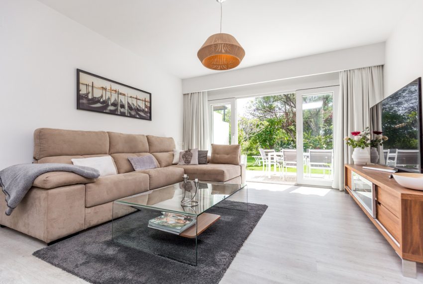 R5234815-House-For-Sale-Nueva-Andalucia-Townhouse-2-Beds-125-Built-12