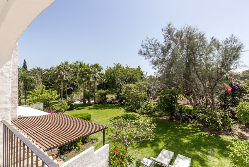 R5234815-House-For-Sale-Nueva-Andalucia-Townhouse-2-Beds-125-Built-6