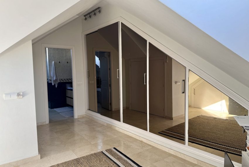 R5235703-Apartment-For-Sale-San-Pedro-de-Alcantara-Penthouse-Duplex-1-Beds-134-Built-11