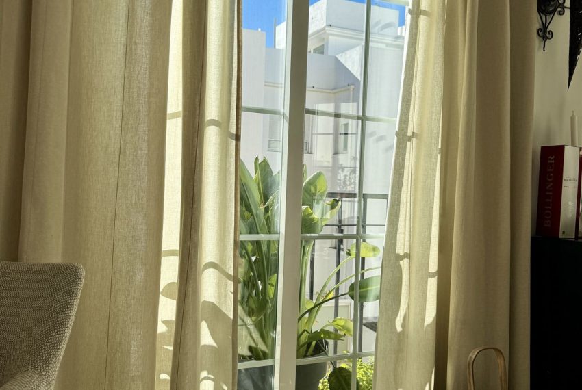 R5235703-Apartment-For-Sale-San-Pedro-de-Alcantara-Penthouse-Duplex-1-Beds-134-Built-3