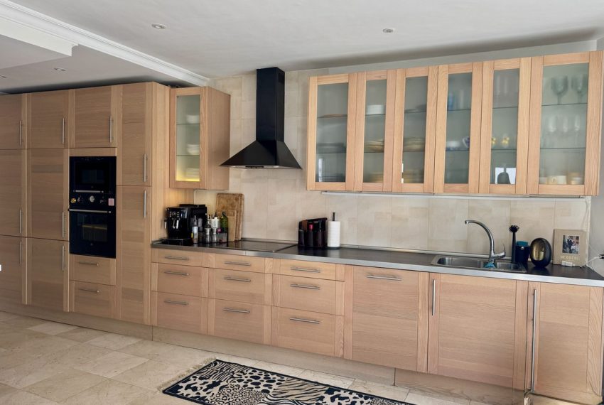 R5235703-Apartment-For-Sale-San-Pedro-de-Alcantara-Penthouse-Duplex-1-Beds-134-Built-4