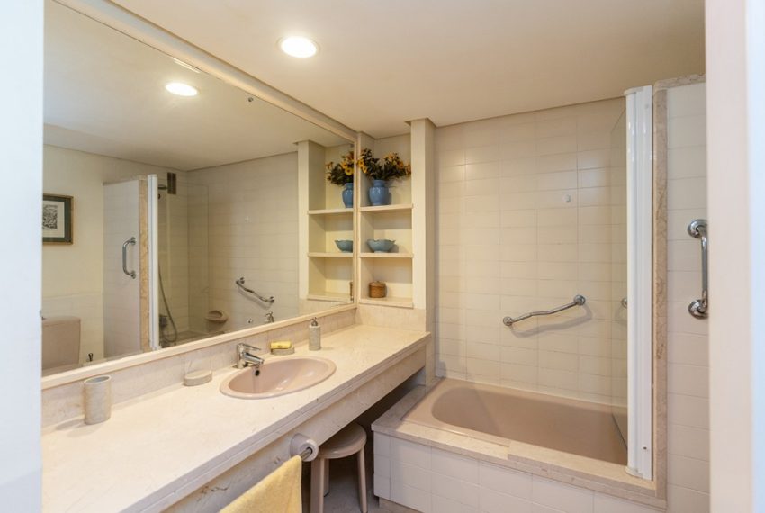 R5235802-Apartment-For-Sale-Marbella-Middle-Floor-Apartment-4-Beds-175-Built-11