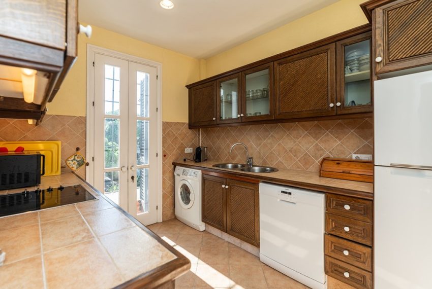 R5235802-Apartment-For-Sale-Marbella-Middle-Floor-Apartment-4-Beds-175-Built-3