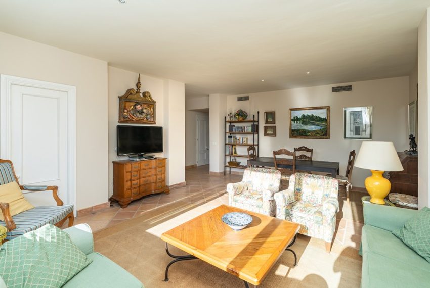 R5235802-Apartment-For-Sale-Marbella-Middle-Floor-Apartment-4-Beds-175-Built-7