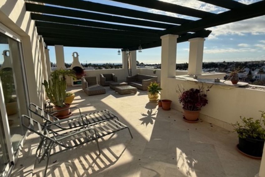 R5236096-Apartment-For-Sale-Nueva-Andalucia-Penthouse-3-Beds-161-Built-1