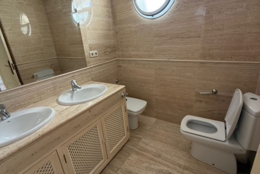 R5236096-Apartment-For-Sale-Nueva-Andalucia-Penthouse-3-Beds-161-Built-11