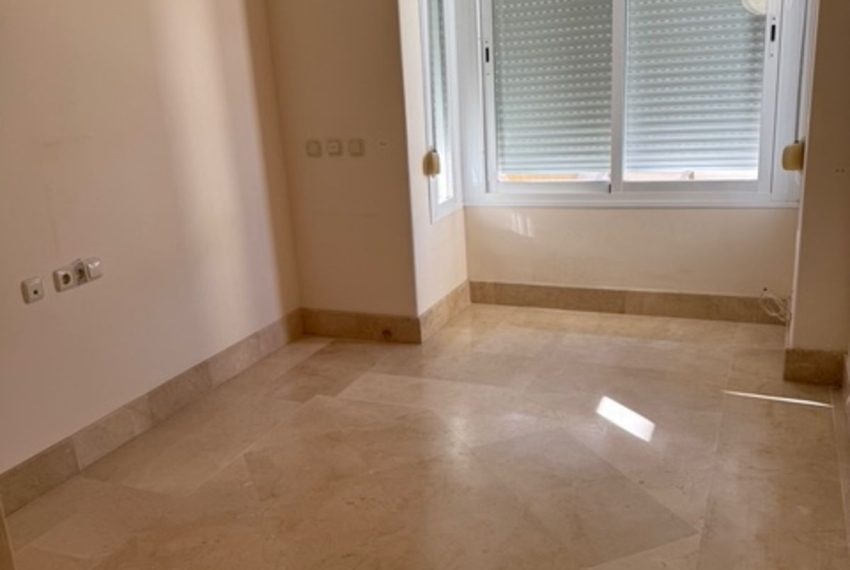 R5236096-Apartment-For-Sale-Nueva-Andalucia-Penthouse-3-Beds-161-Built-8