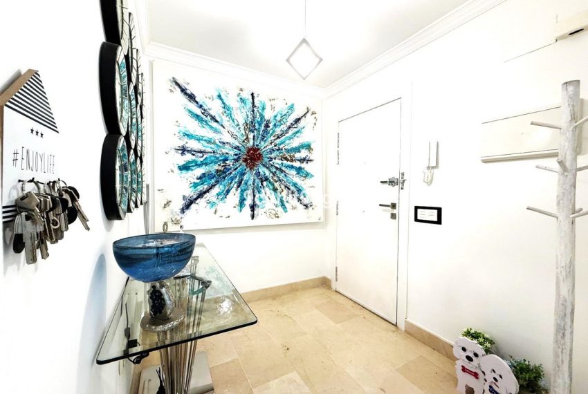 R5236279-Apartment-For-Sale-Elviria-Penthouse-2-Beds-141-Built-2