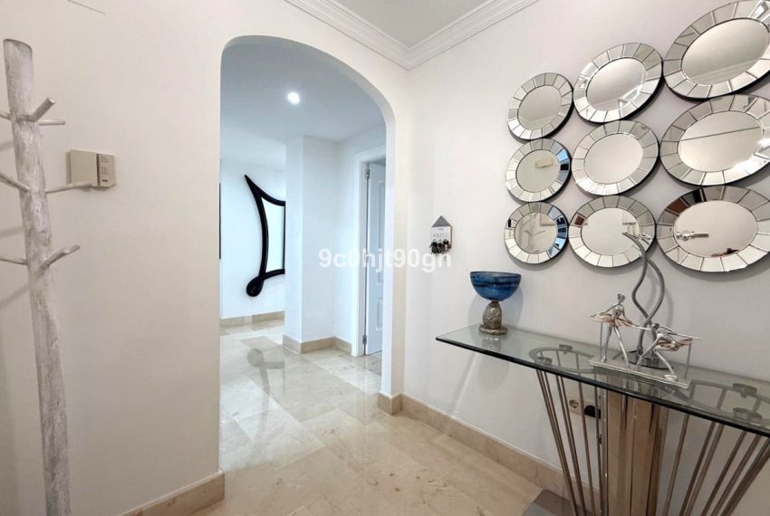R5236279-Apartment-For-Sale-Elviria-Penthouse-2-Beds-141-Built-3