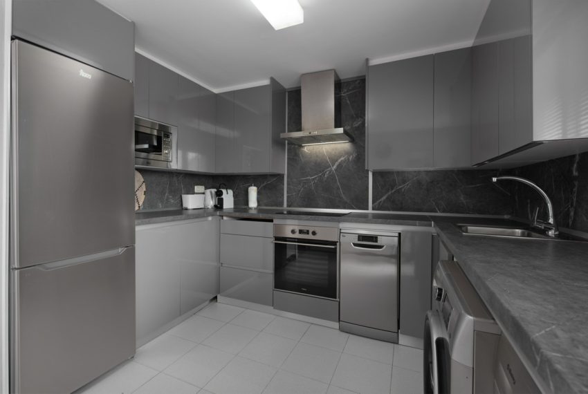 R5236423-Apartment-For-Sale-Nueva-Andalucia-Penthouse-2-Beds-93-Built-10