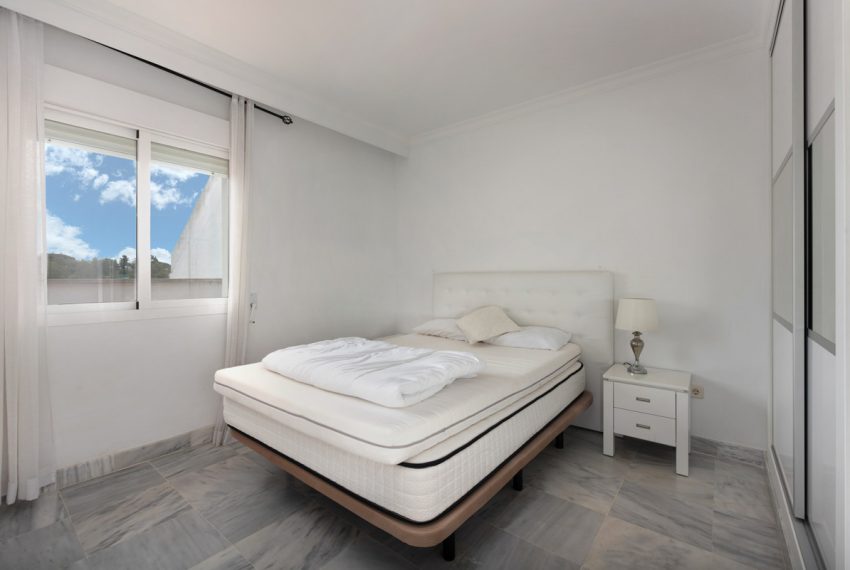 R5236423-Apartment-For-Sale-Nueva-Andalucia-Penthouse-2-Beds-93-Built-18