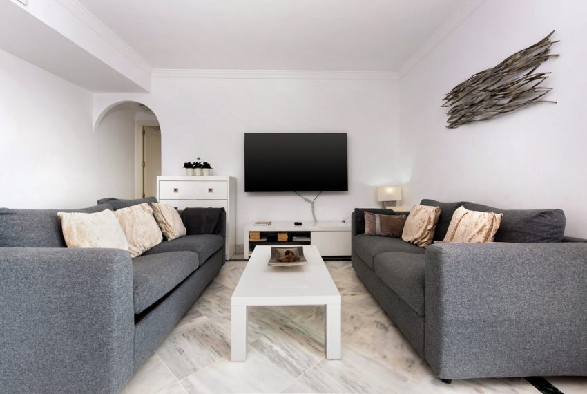 R5236423-Apartment-For-Sale-Nueva-Andalucia-Penthouse-2-Beds-93-Built-8