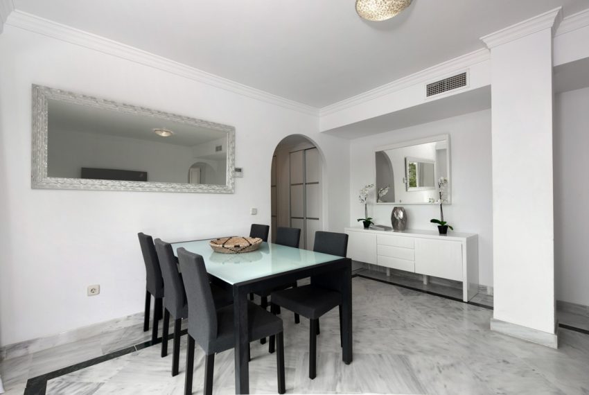 R5236423-Apartment-For-Sale-Nueva-Andalucia-Penthouse-2-Beds-93-Built-9