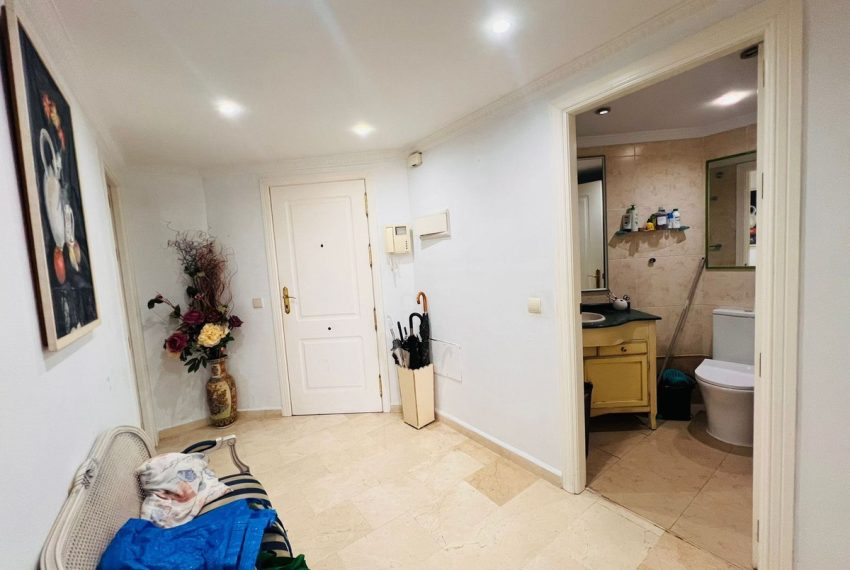 R5236585-Apartment-For-Sale-Marbella-Middle-Floor-Apartment-3-Beds-84-Built-1