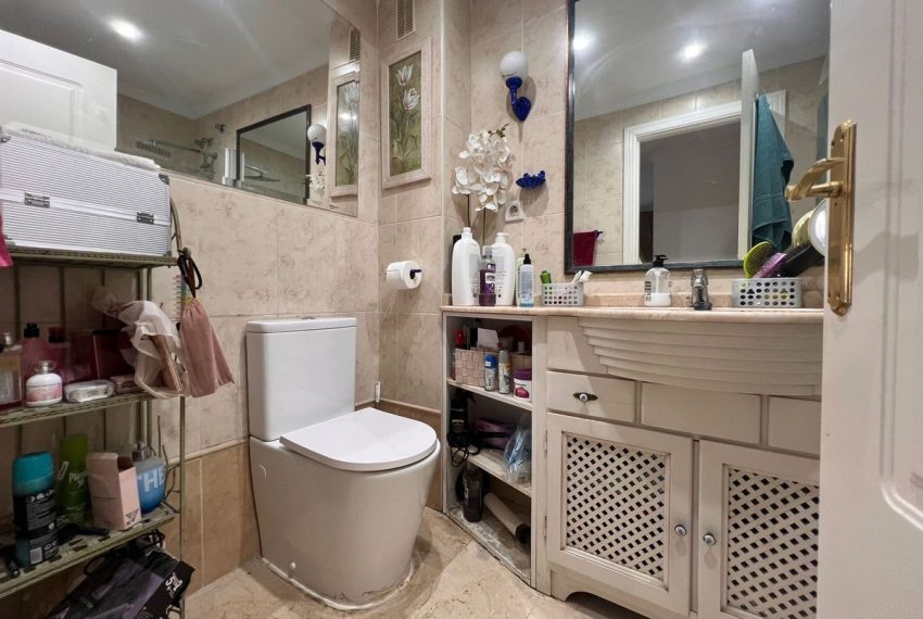 R5236585-Apartment-For-Sale-Marbella-Middle-Floor-Apartment-3-Beds-84-Built-12