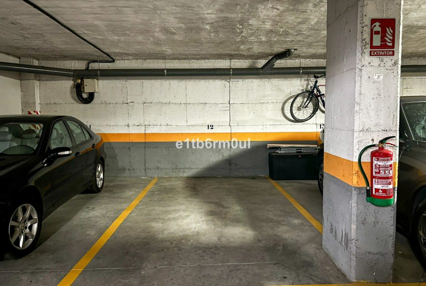 R5236693-Apartment-For-Sale-The-Golden-Mile-Middle-Floor-Apartment-2-Beds-94-Built-12