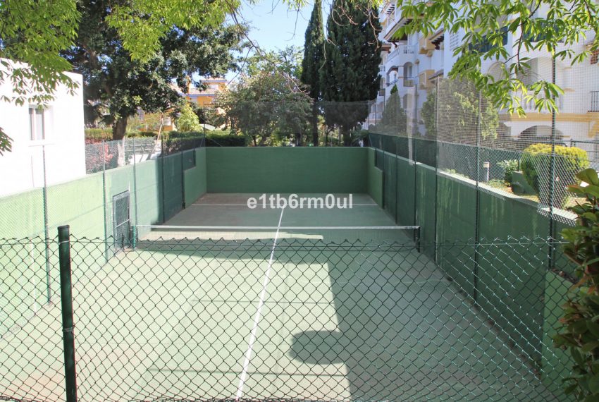 R5236693-Apartment-For-Sale-The-Golden-Mile-Middle-Floor-Apartment-2-Beds-94-Built-13