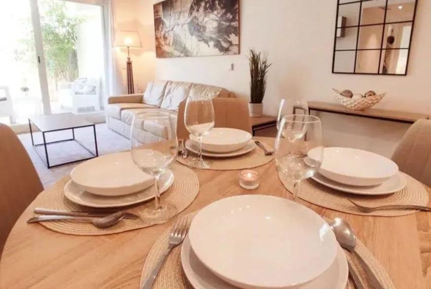 R5236918-Apartment-For-Sale-The-Golden-Mile-Ground-Floor-Apartment-2-Beds-105-Built-11