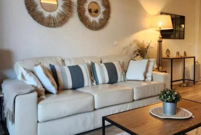 R5236918-Apartment-For-Sale-The-Golden-Mile-Ground-Floor-Apartment-2-Beds-105-Built-3